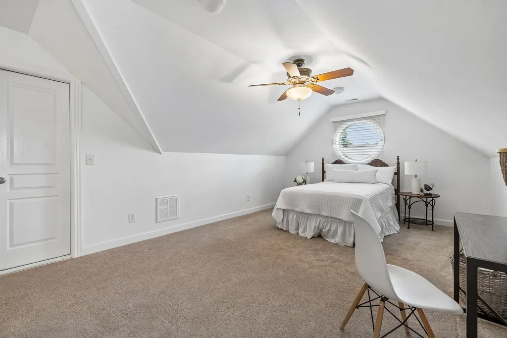 624 Collinscrest Court Nashville TN 37221