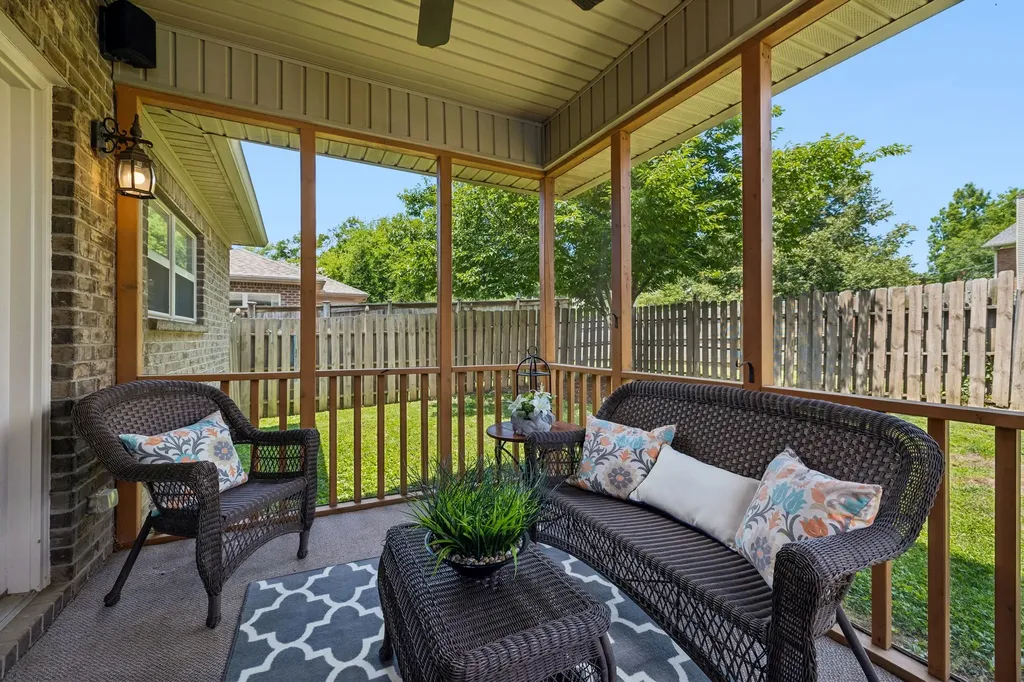 624 Collinscrest Court Nashville TN 37221