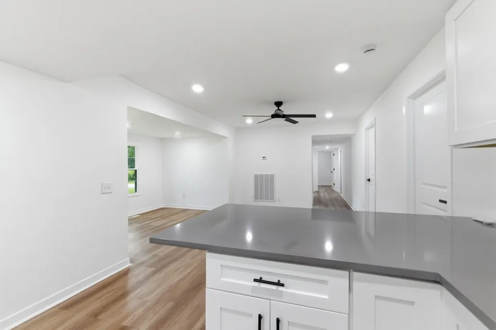 4321 Valley Grove Drive Hermitage TN 37076