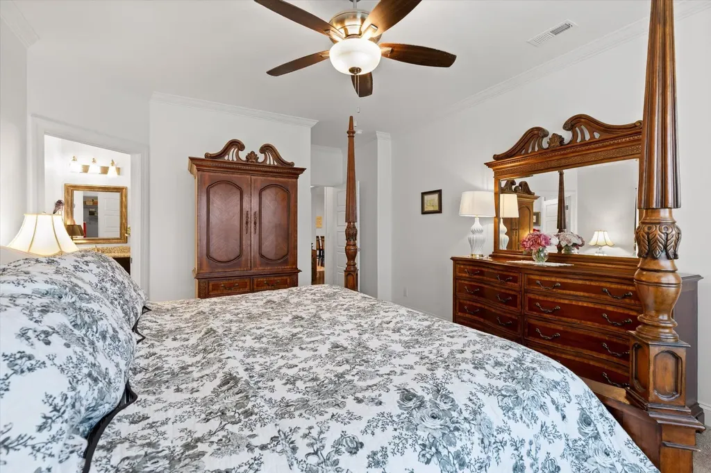 8242 Roy Lane Ooltewah TN 37363
