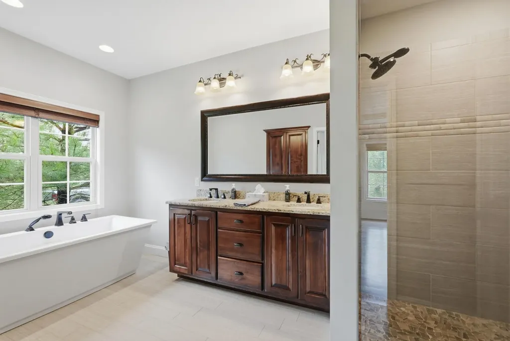 5277 Herrens Chapel Road Silver Point TN 38582