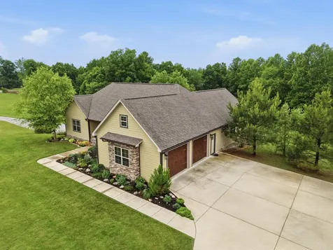 5277 Herrens Chapel Road Silver Point TN 38582
