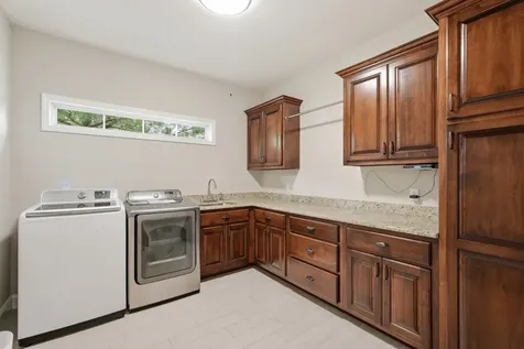 5277 Herrens Chapel Road Silver Point TN 38582