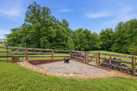 5277 Herrens Chapel Road Silver Point TN 38582