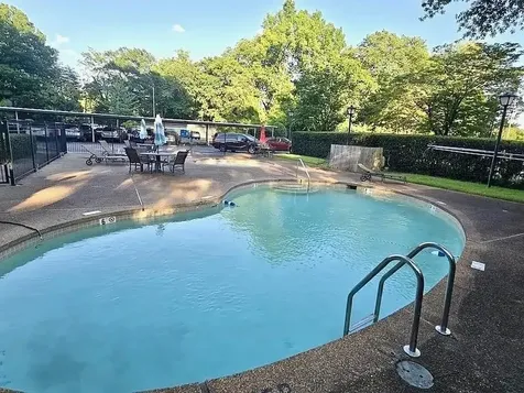 232 S Highland Street Memphis TN 38111
