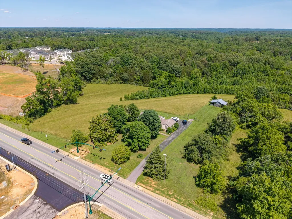 2161 Fairview Boulevard Fairview TN 37062