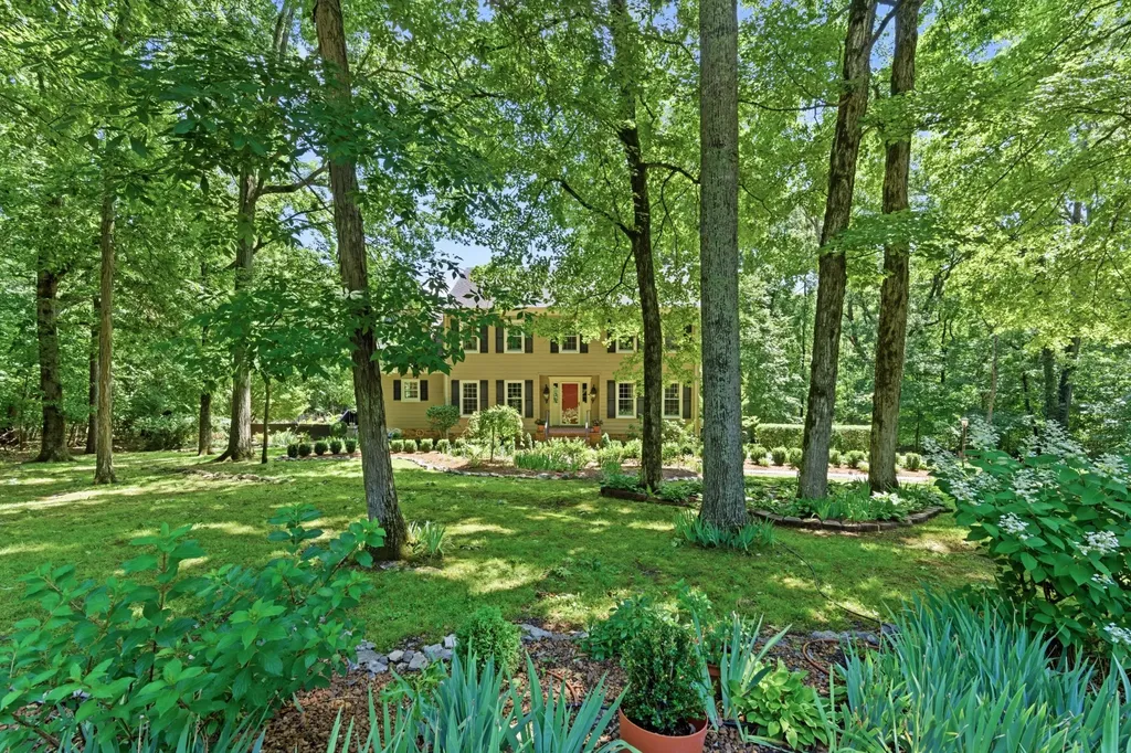 547 Lakeshore Drive Old Hickory TN 37138