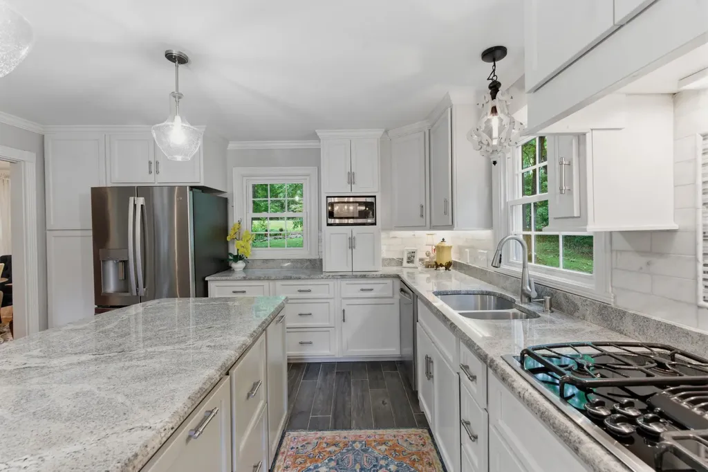 547 Lakeshore Drive Old Hickory TN 37138