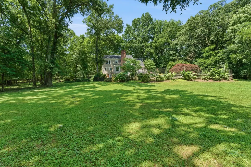 547 Lakeshore Drive Old Hickory TN 37138