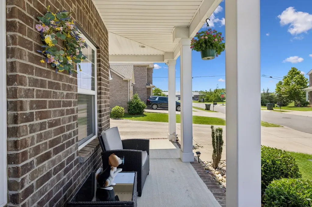 1310 Coates Lane Gallatin TN 37066