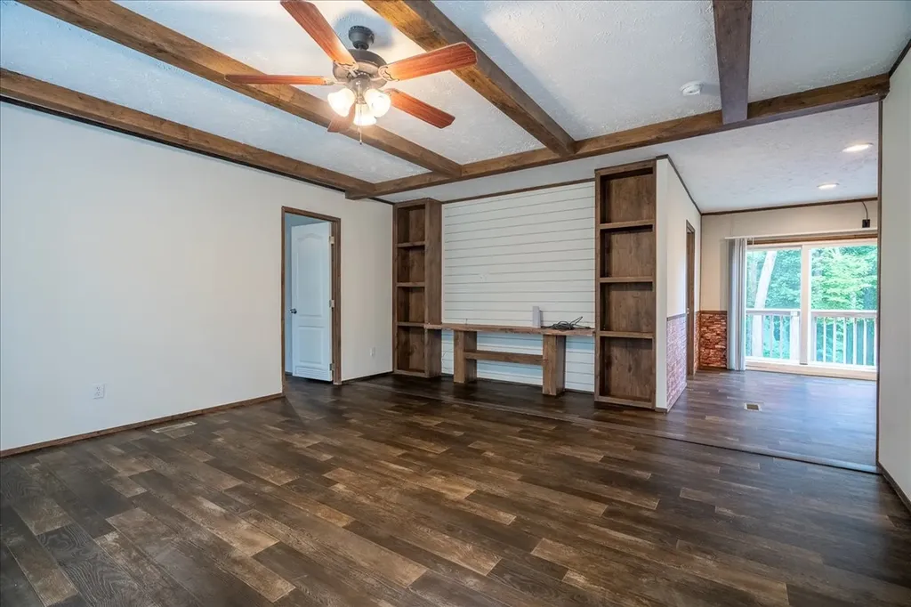 5077 Southpoint Ridge Road Hampshire TN 38461