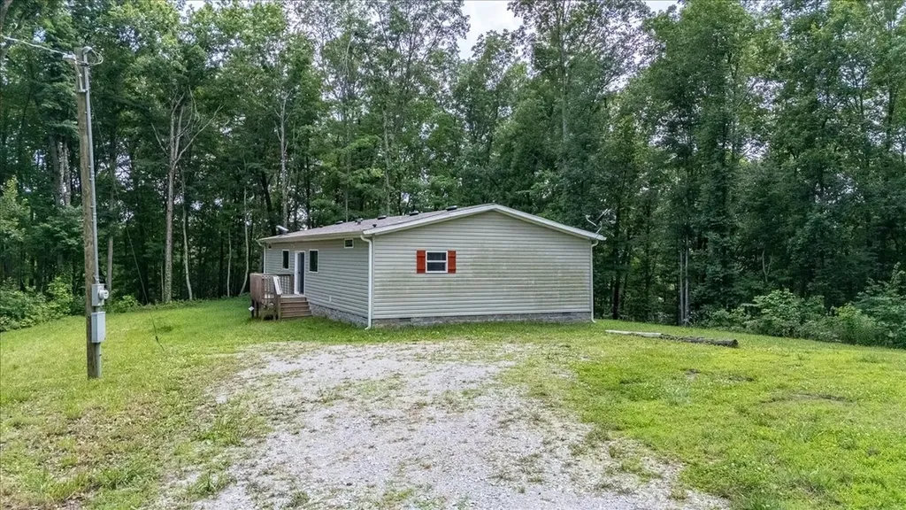5077 Southpoint Ridge Road Hampshire TN 38461