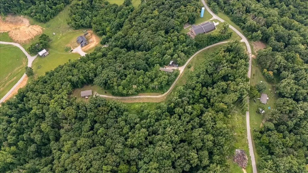 5077 Southpoint Ridge Road Hampshire TN 38461