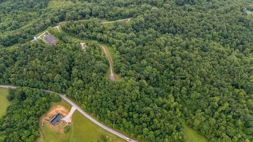 5077 Southpoint Ridge Road Hampshire TN 38461
