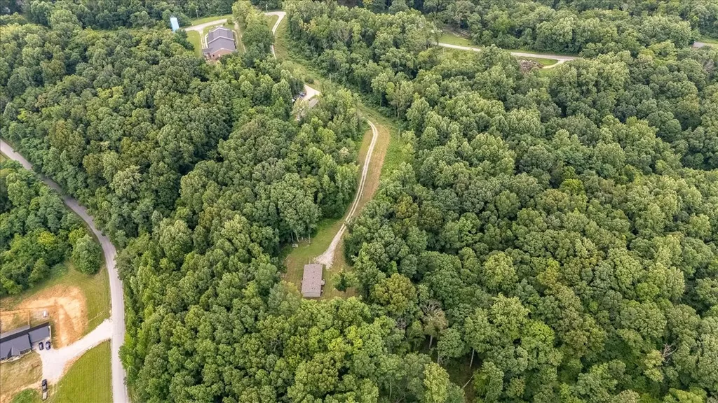 5077 Southpoint Ridge Road Hampshire TN 38461
