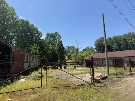 401 Second Avenue, E Central City KY 42330