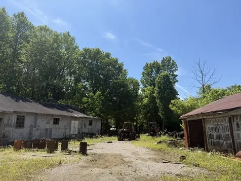 401 Second Avenue, E Central City KY 42330