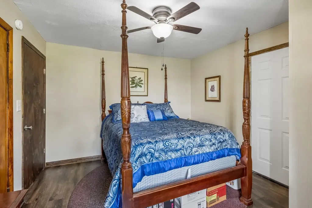 903 Days Road Lafayette TN 37083