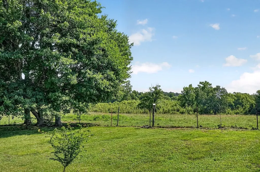 200 Woodmont Drive Sparta TN 38583