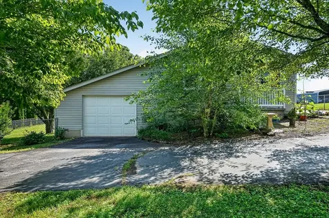 200 Woodmont Drive Sparta TN 38583