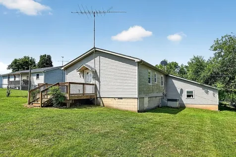 200 Woodmont Drive Sparta TN 38583