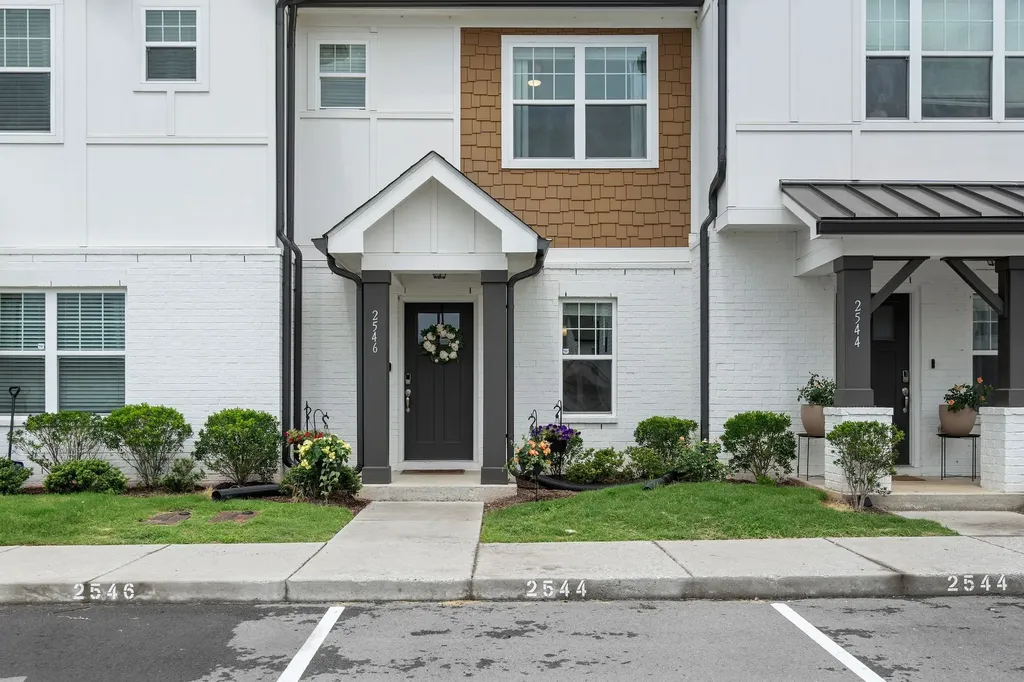 2546 Hanford Avenue Old Hickory TN 37138