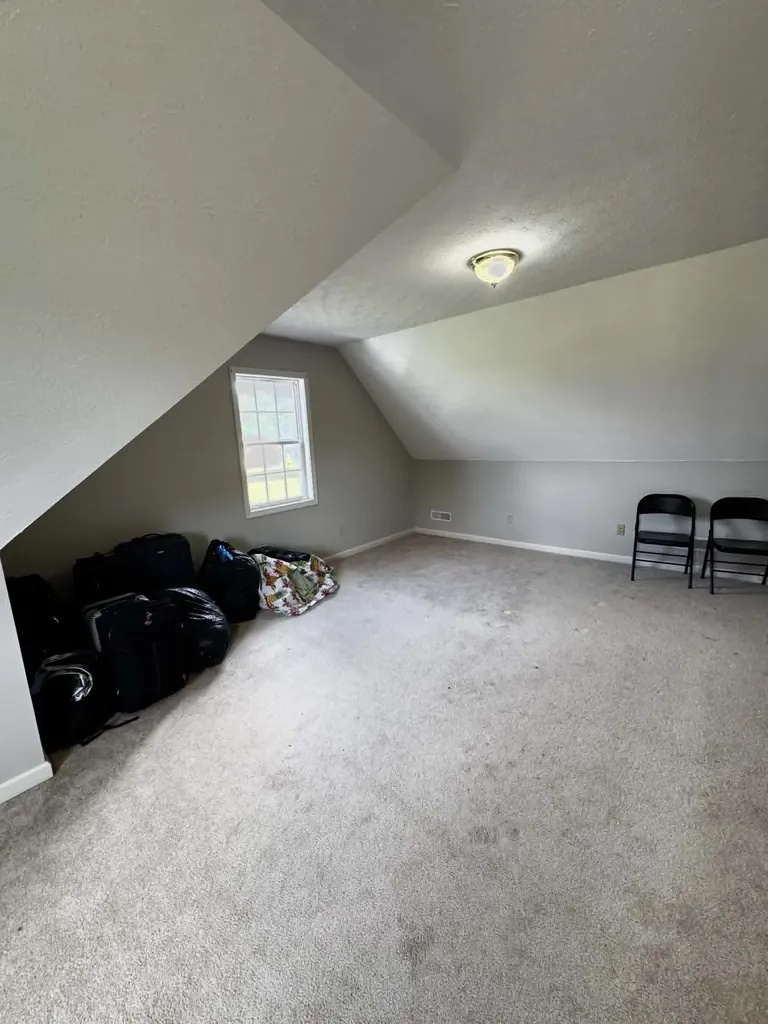 537 Tuck Road Lafayette TN 37083
