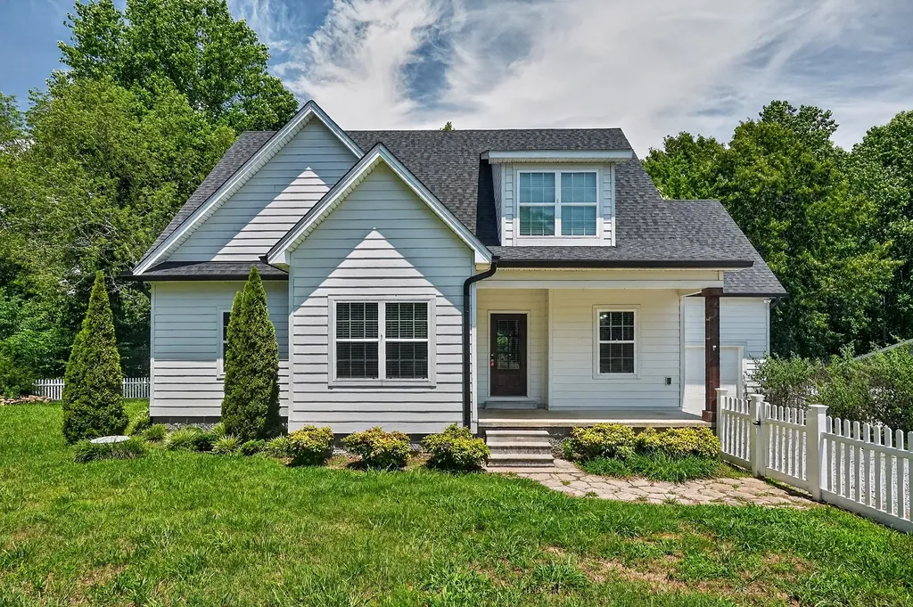 105 Shiloh Lane Smithville TN 37166