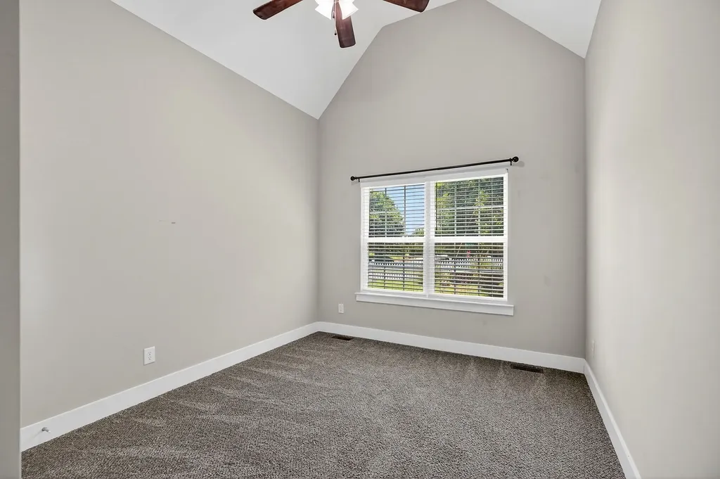 105 Shiloh Lane Smithville TN 37166