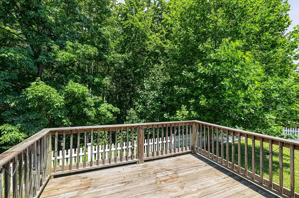 105 Shiloh Lane Smithville TN 37166