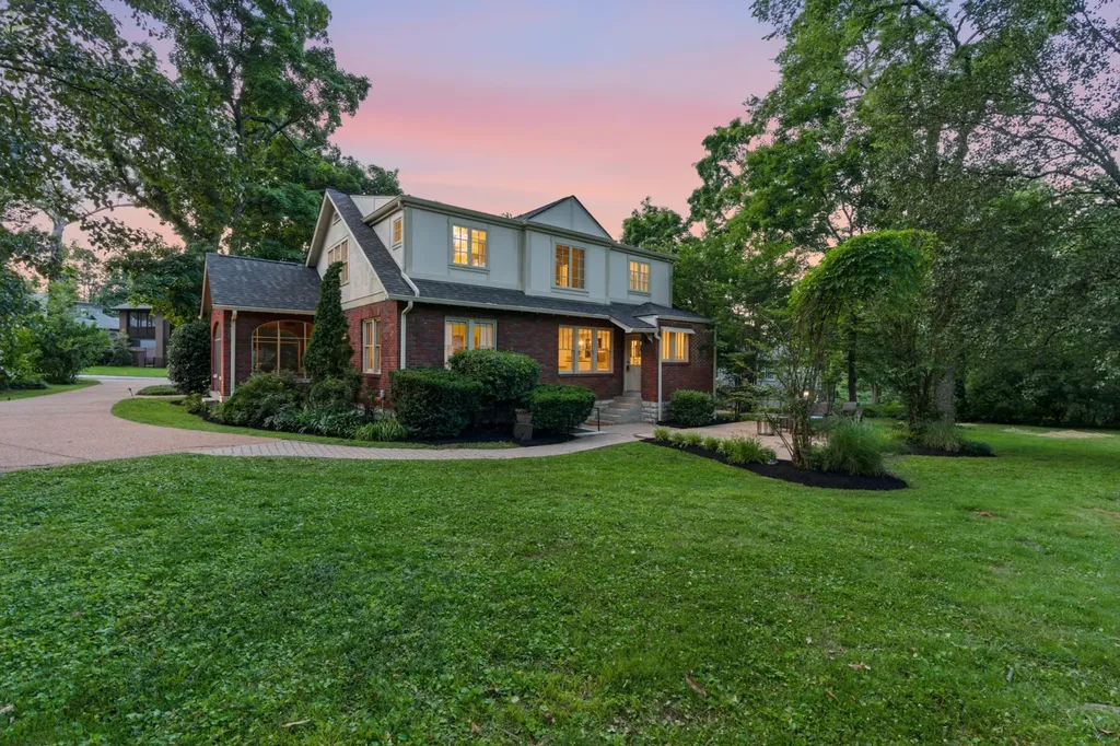 3609 Saratoga Drive Nashville TN 37205