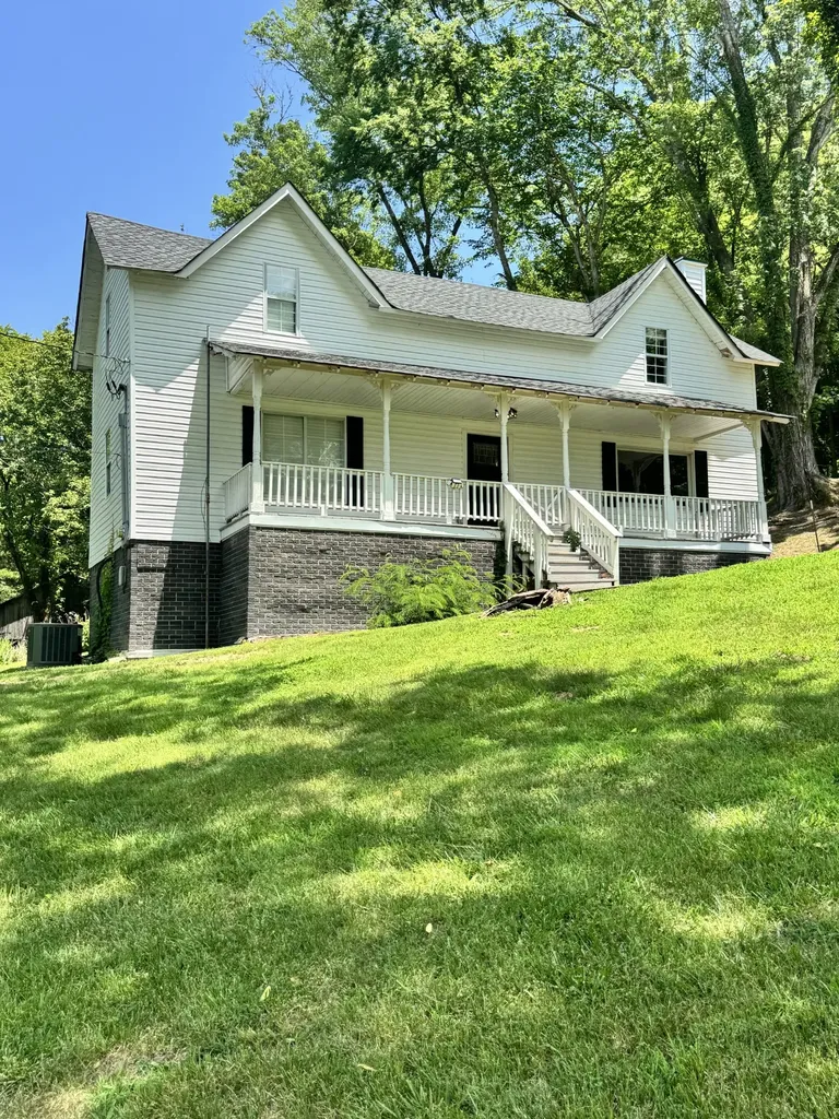 97 Mcclures Bend Lane Carthage TN 37030