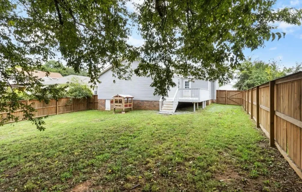 2424 Calico Court Clarksville TN 37042