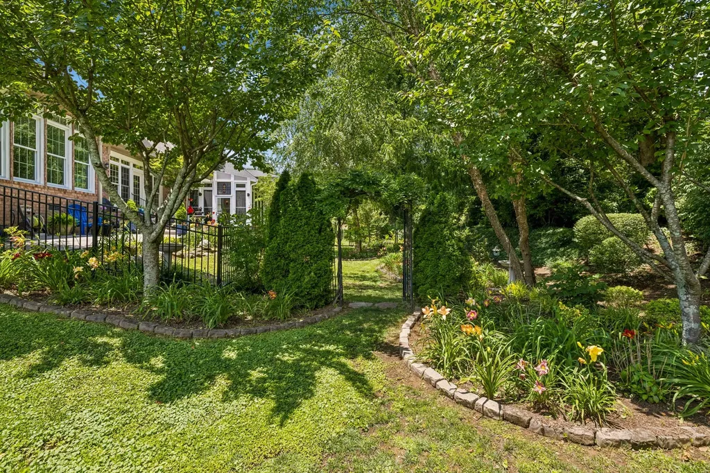 509 Stonegate Place Brentwood TN 37027