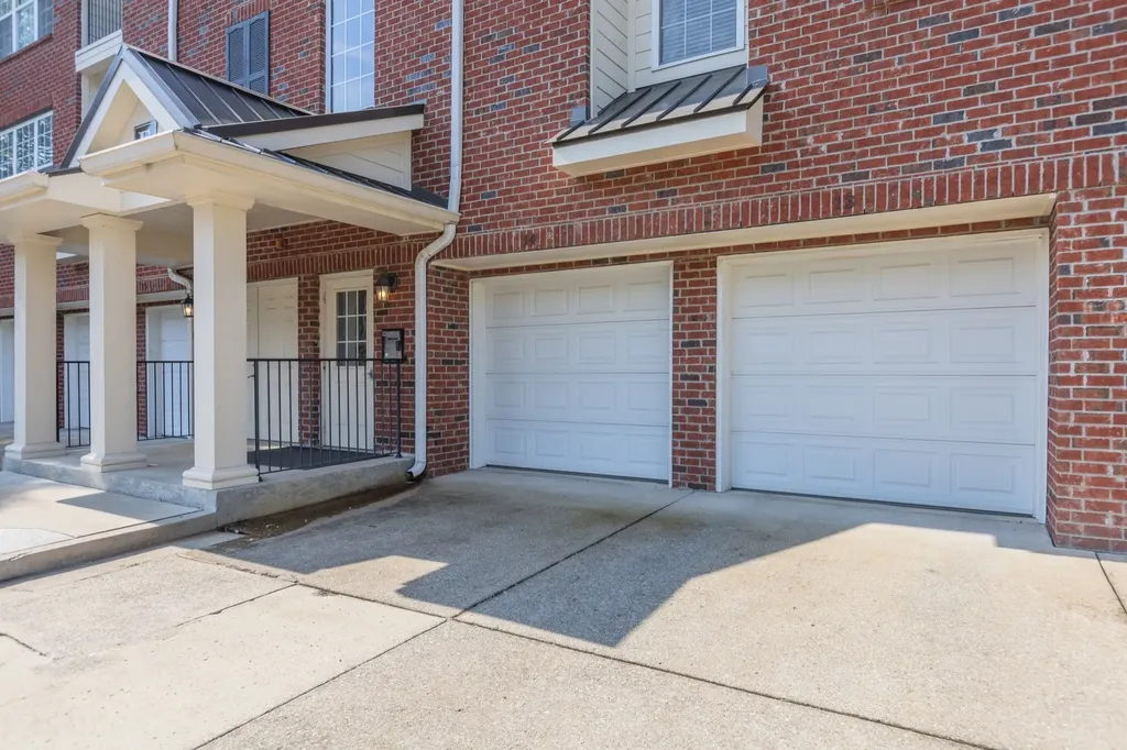 3201 Aspen Grove Drive Franklin TN 37067