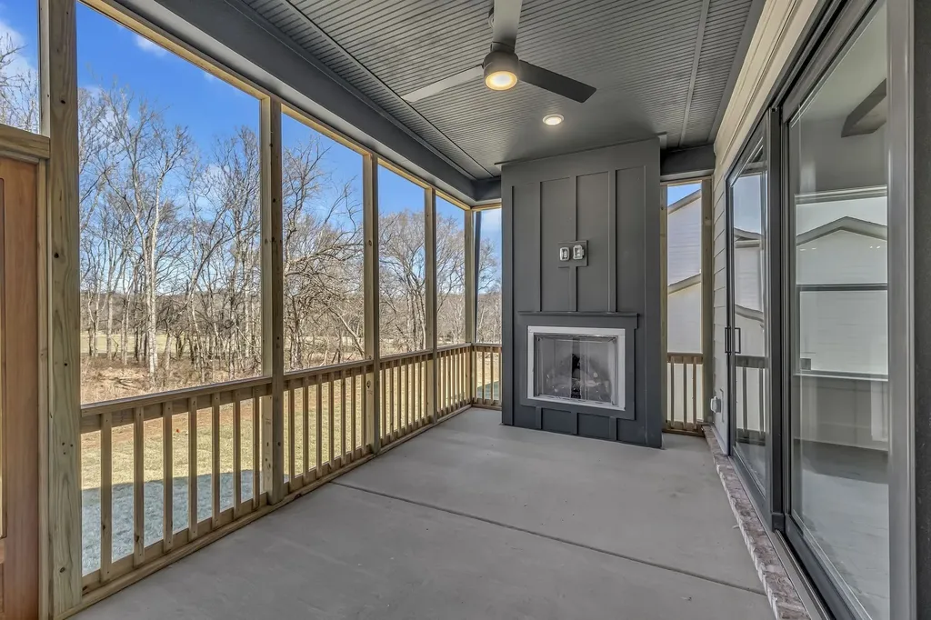 5001 Fairhaven Circle Thompsons Station TN 37179