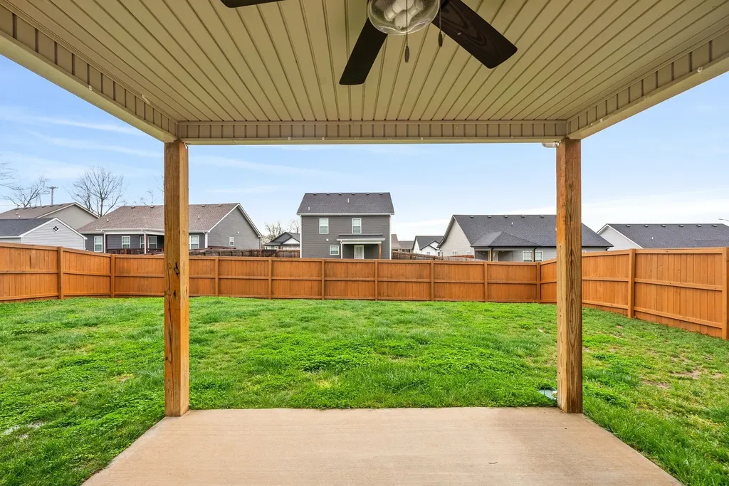 898 Lutz Lane Clarksville TN 37042