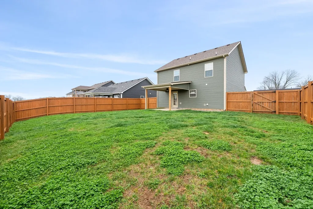 898 Lutz Lane Clarksville TN 37042