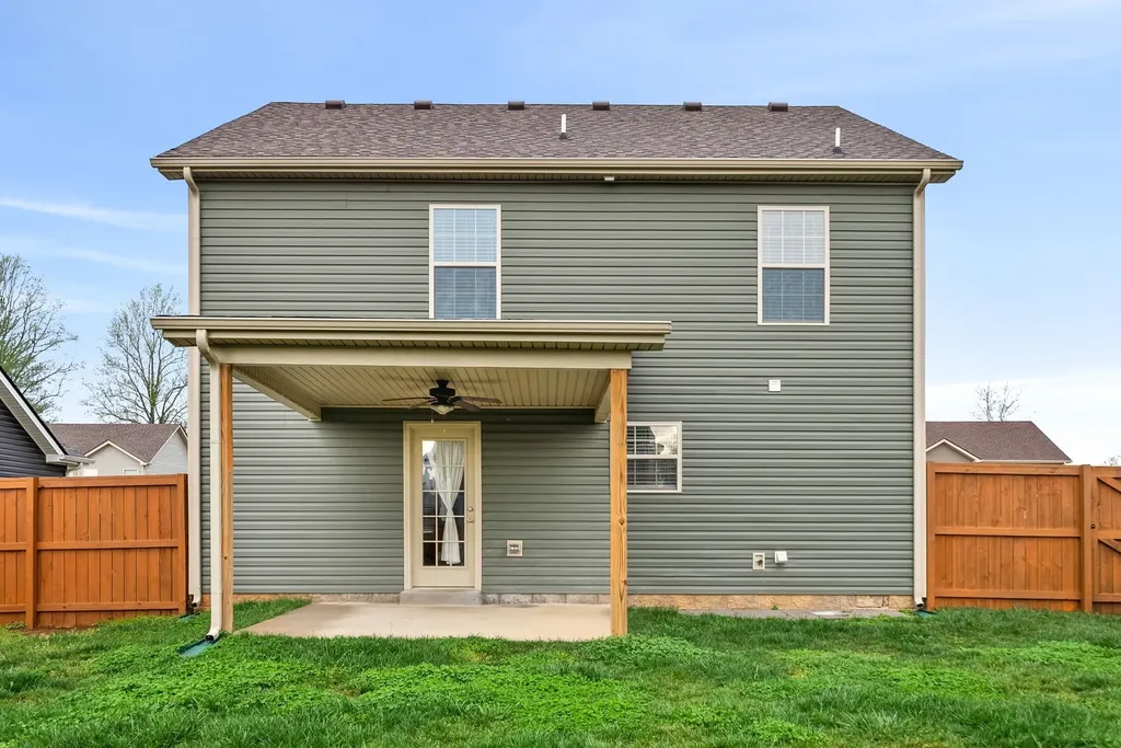 898 Lutz Lane Clarksville TN 37042