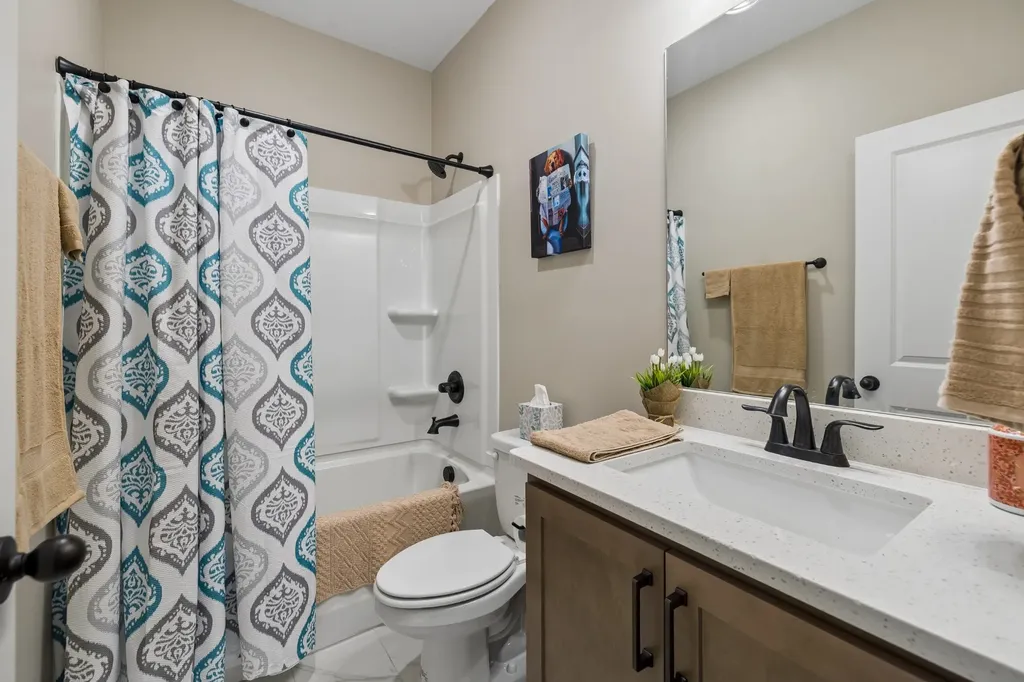 1069 Linn Cove Court Gallatin TN 37066