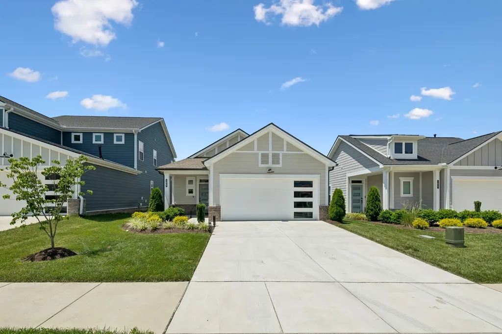 1069 Linn Cove Court Gallatin TN 37066