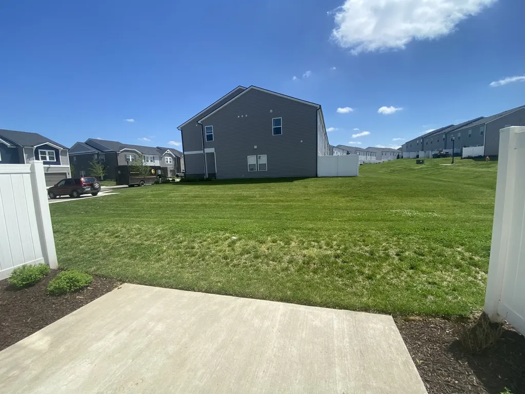 1550 Olympic Lane Lebanon TN 37087