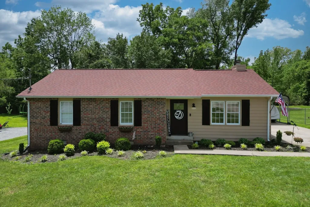 409 Sunnybrook Drive White House TN 37188
