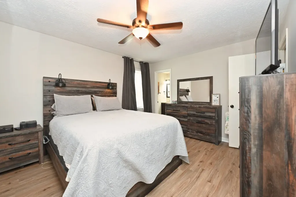 409 Sunnybrook Drive White House TN 37188