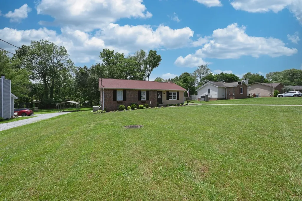 409 Sunnybrook Drive White House TN 37188