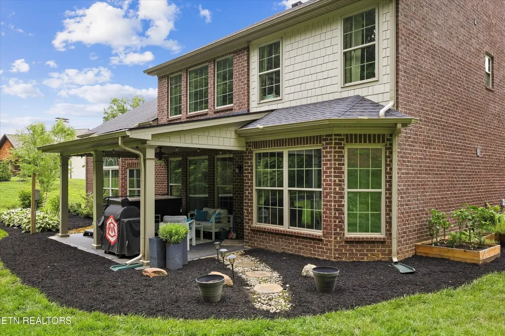 12534 Cotton Blossom Lane Knoxville TN 37934