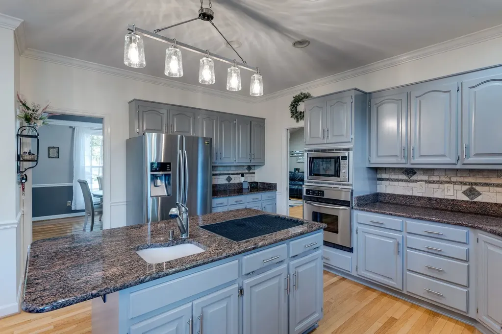 612 Indian Hills Mound Goodlettsville TN 37072