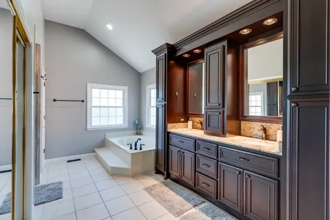 612 Indian Hills Mound Goodlettsville TN 37072