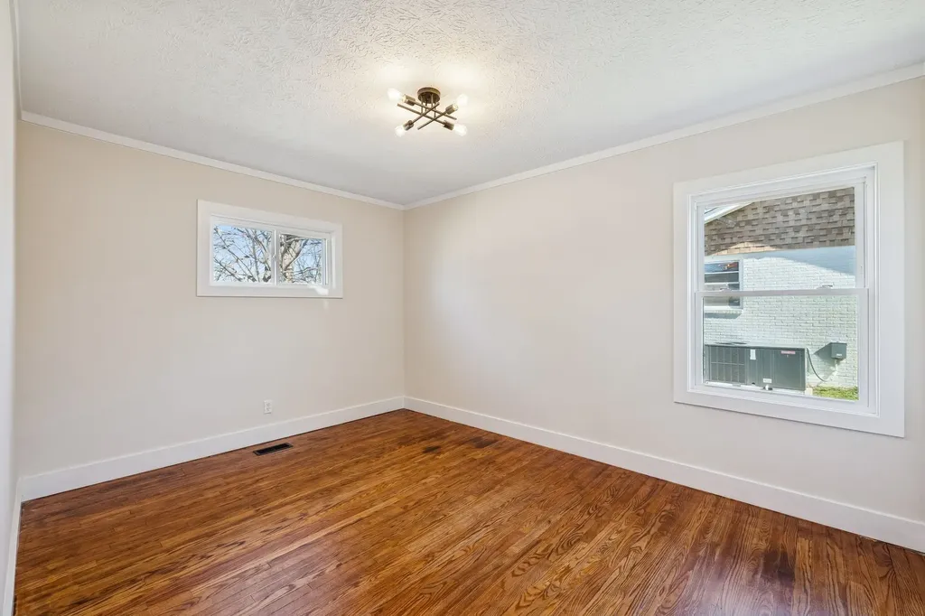 319 Highway 76 White House TN 37188