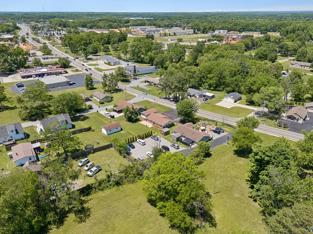 319 Highway 76 White House TN 37188